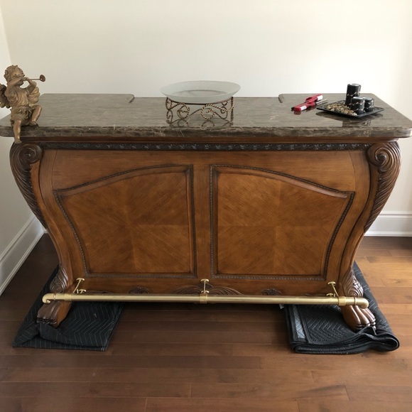 Victorian style home bar - Picture 4 of 6